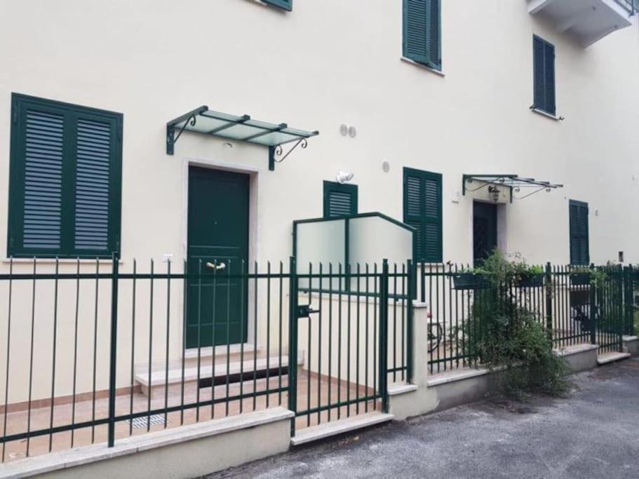 Appartamento Moderno A 15 Minuti Dal Centro Di Roma 外观 照片
